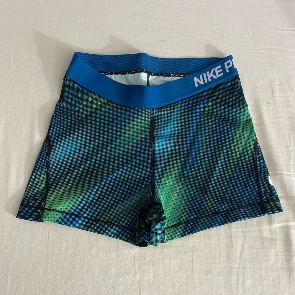 Nike pro spandex short